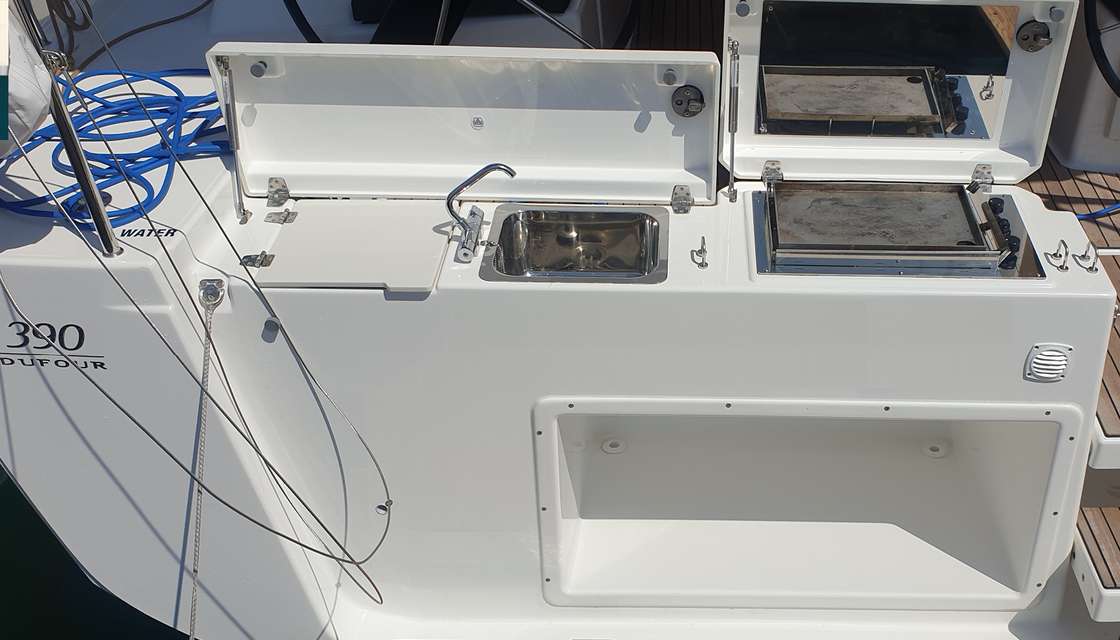 Dufour 390 Grand Large