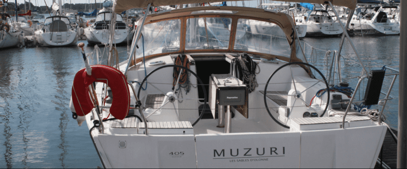 Dufour 405