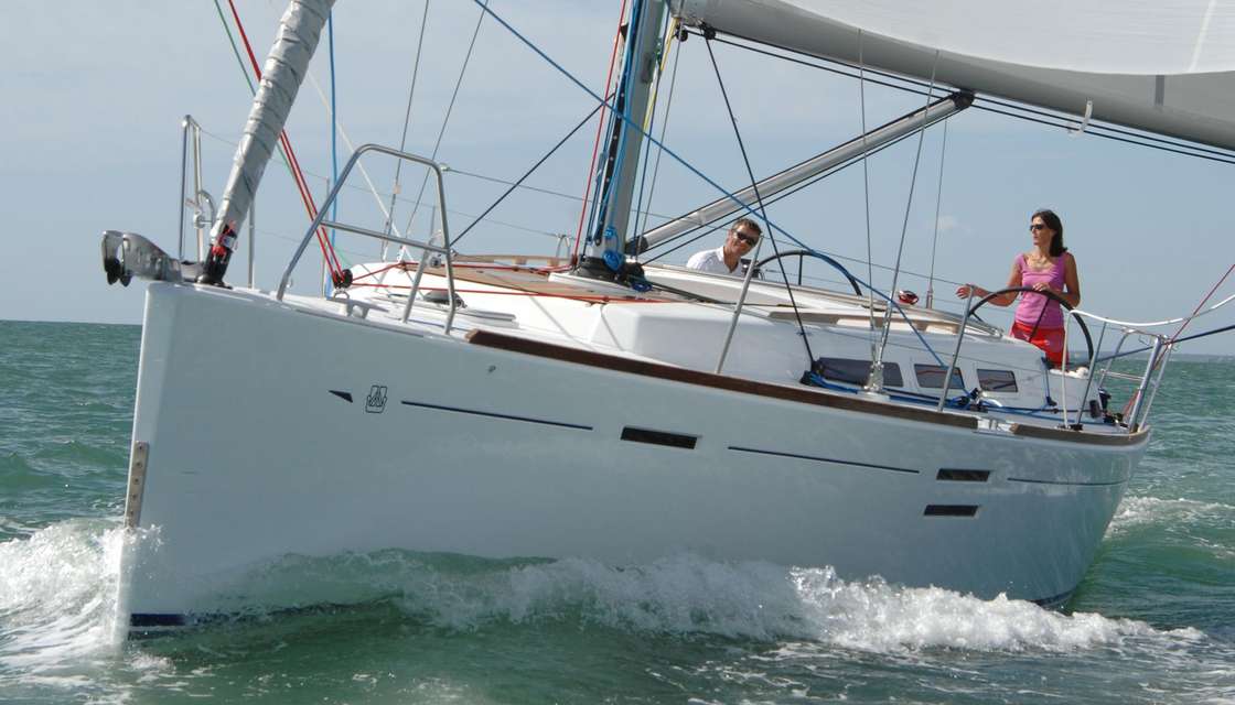 Dufour 40E