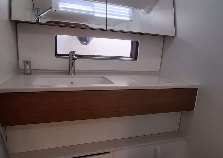 New Dufour 41