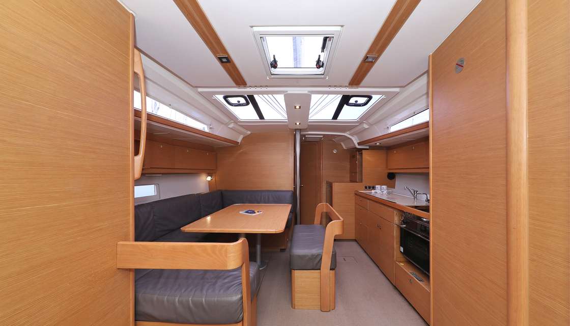 Dufour 430 Grand Large