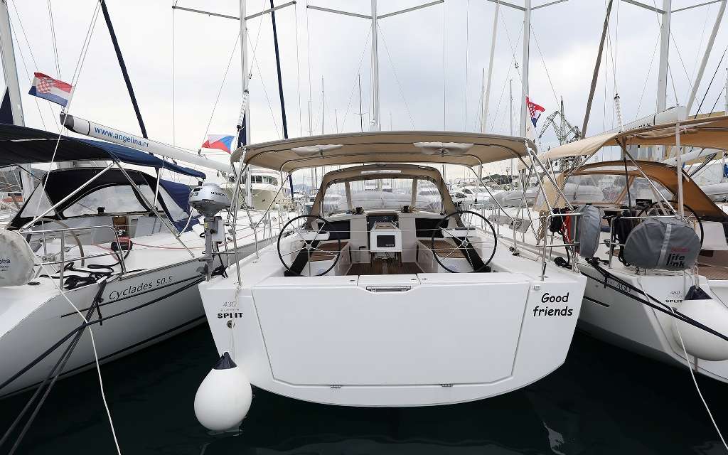 Dufour 430 Grand Large