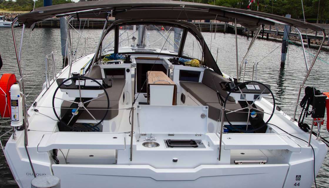 Dufour 44