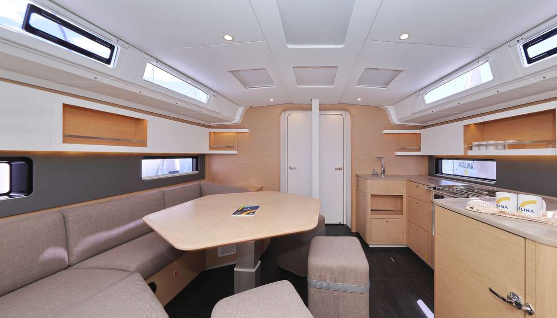 Dufour 44