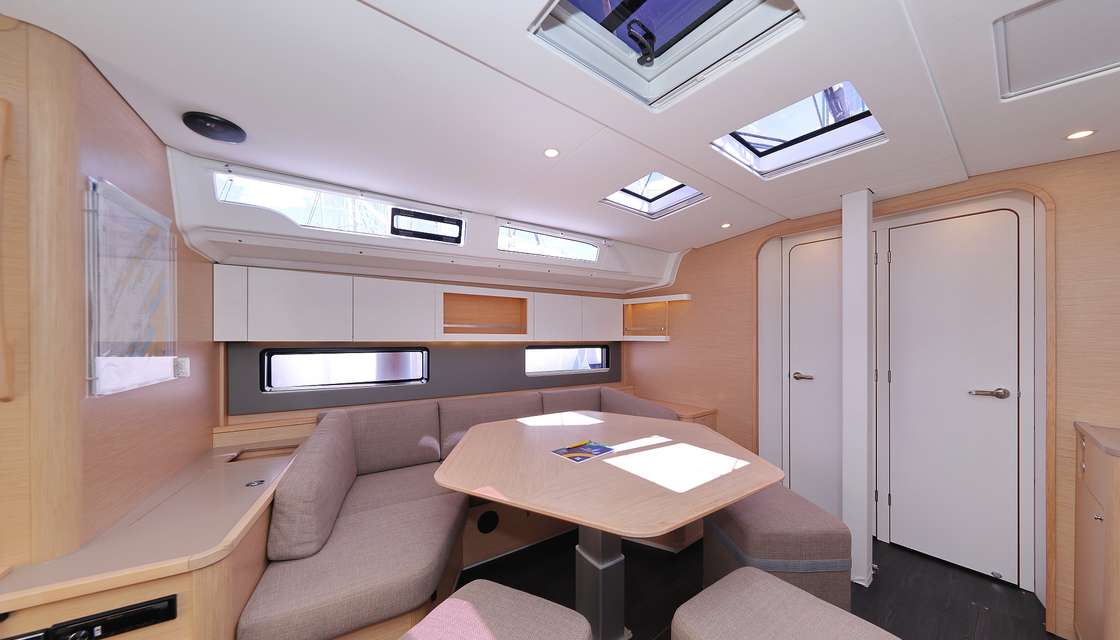 Dufour 44