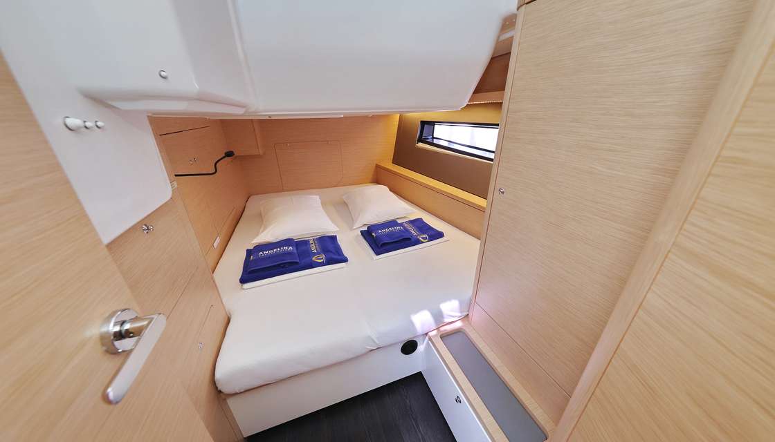 Dufour 44