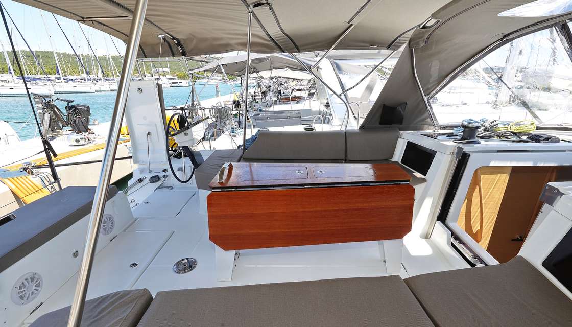 Dufour 44