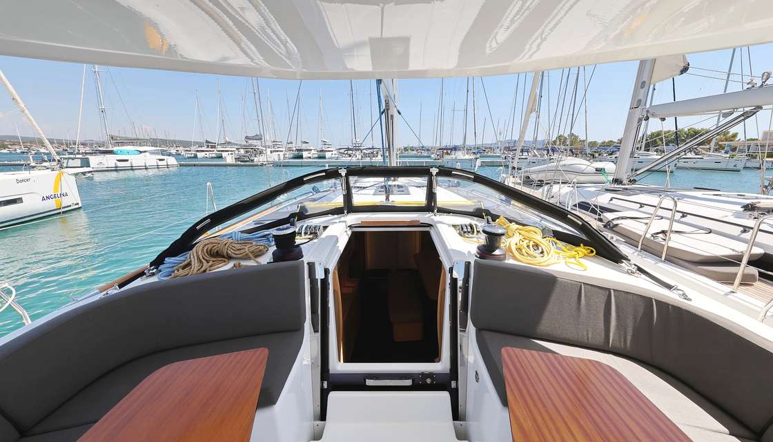 Dufour 48