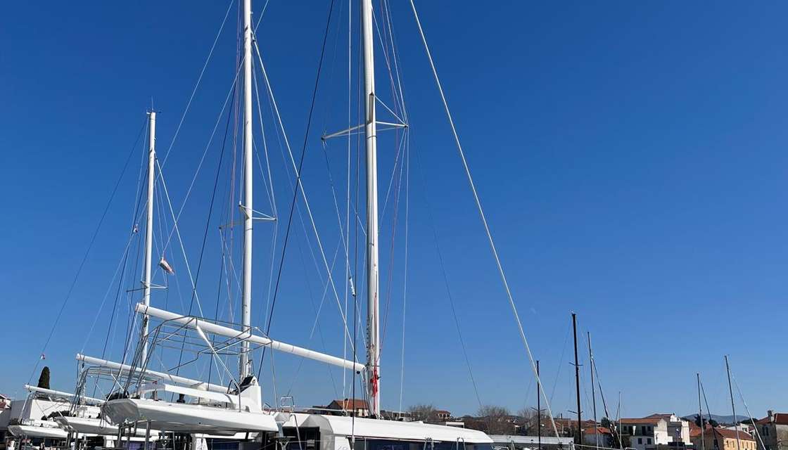 Dufour 48 Catamaran