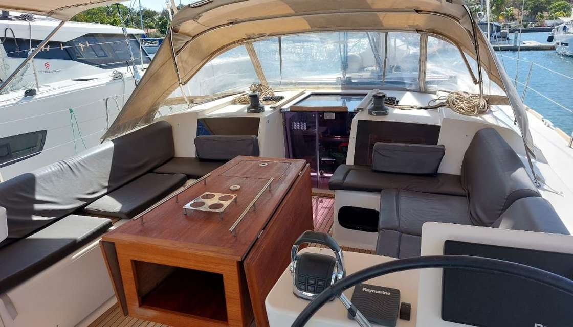 Dufour 520 Grand Large