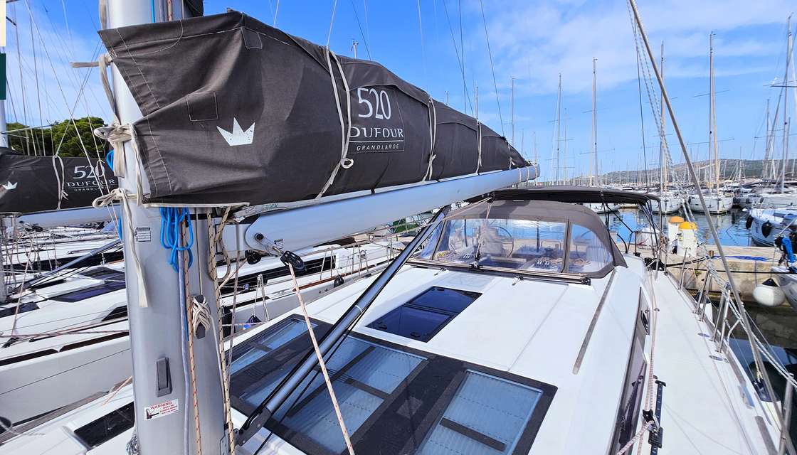 Dufour 520 Grand Large
