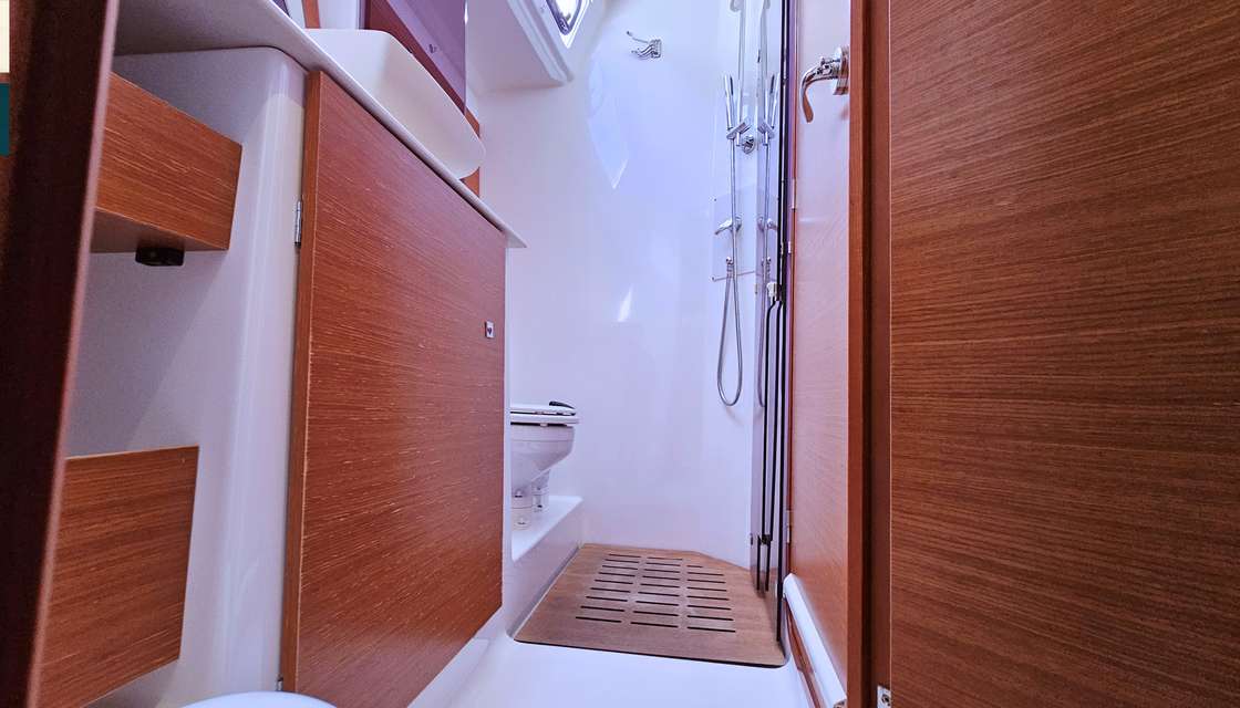 Dufour 520 Grand Large