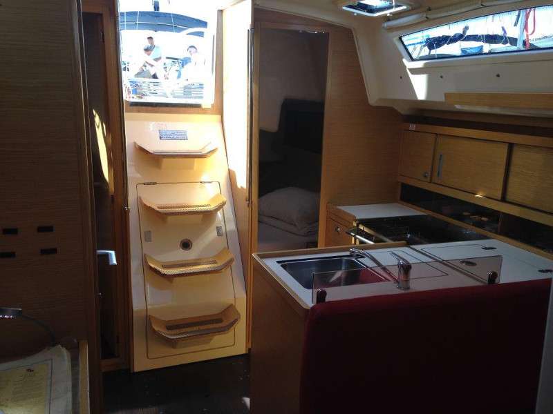 Elan 350
