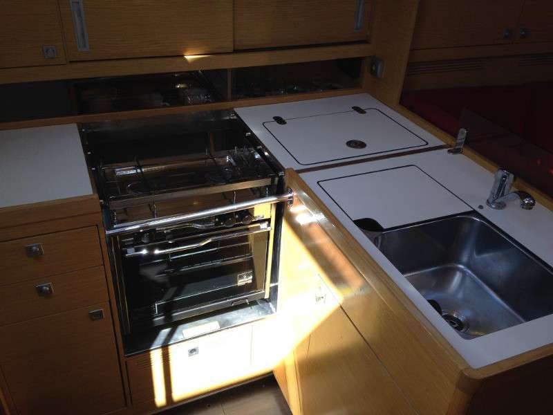 Elan 350
