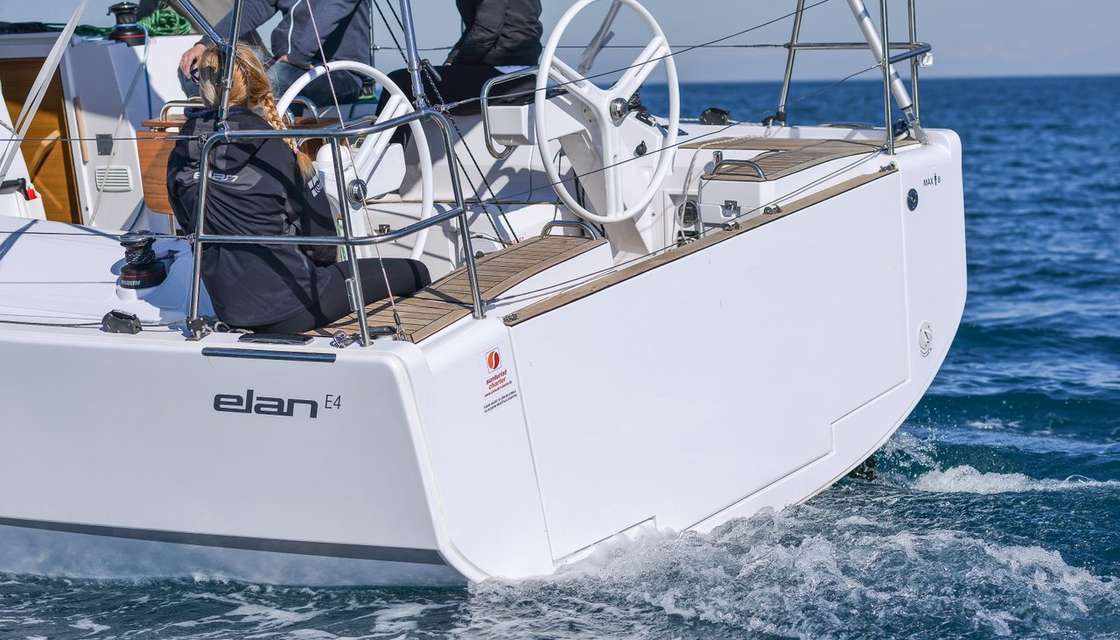 Elan E4