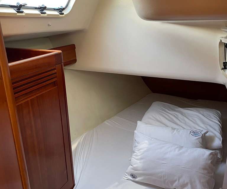 Eminence 40