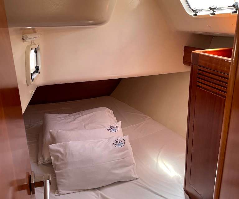 Eminence 40