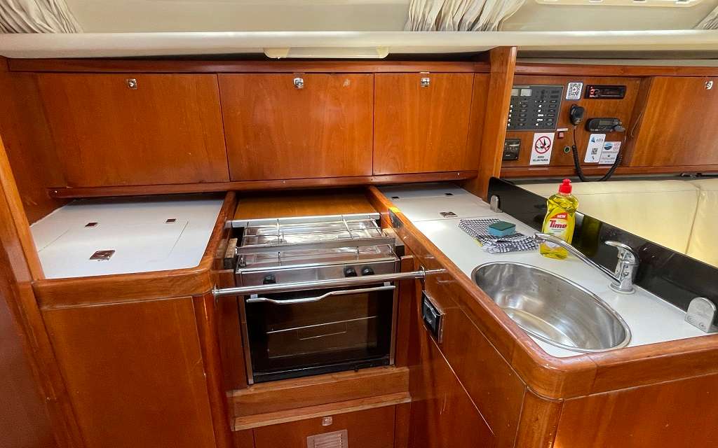 Eminence 40