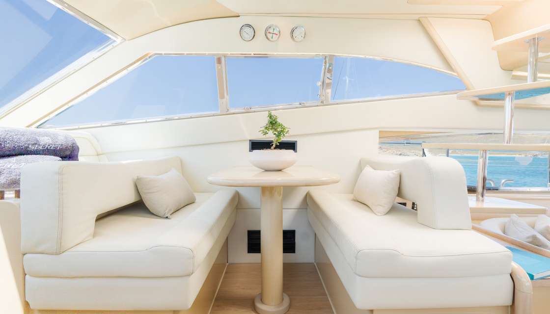 Ferretti 53
