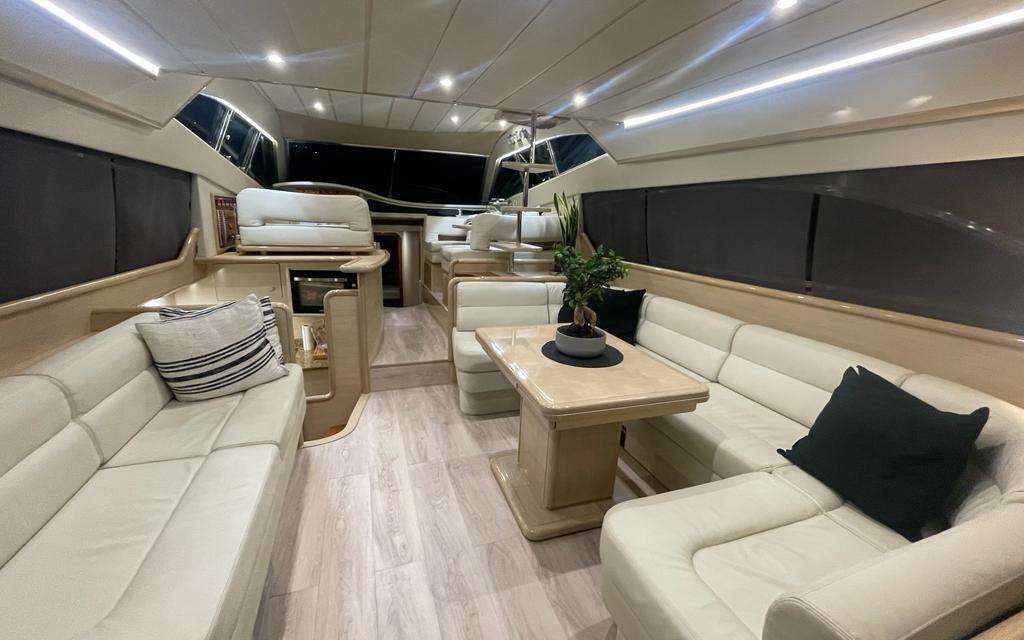 Ferretti 53