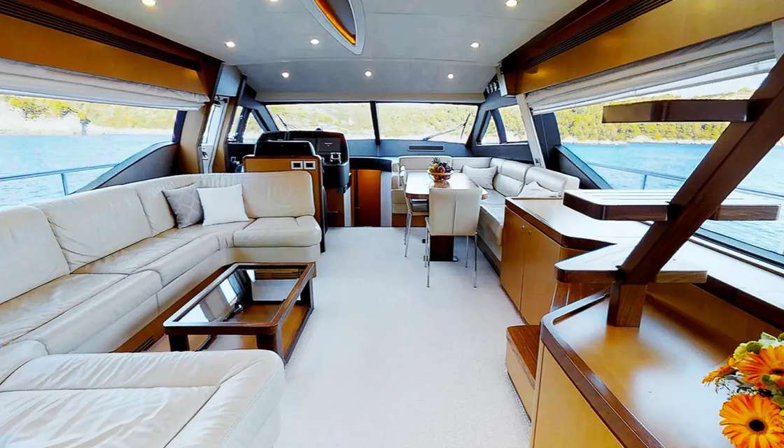 Ferretti 630