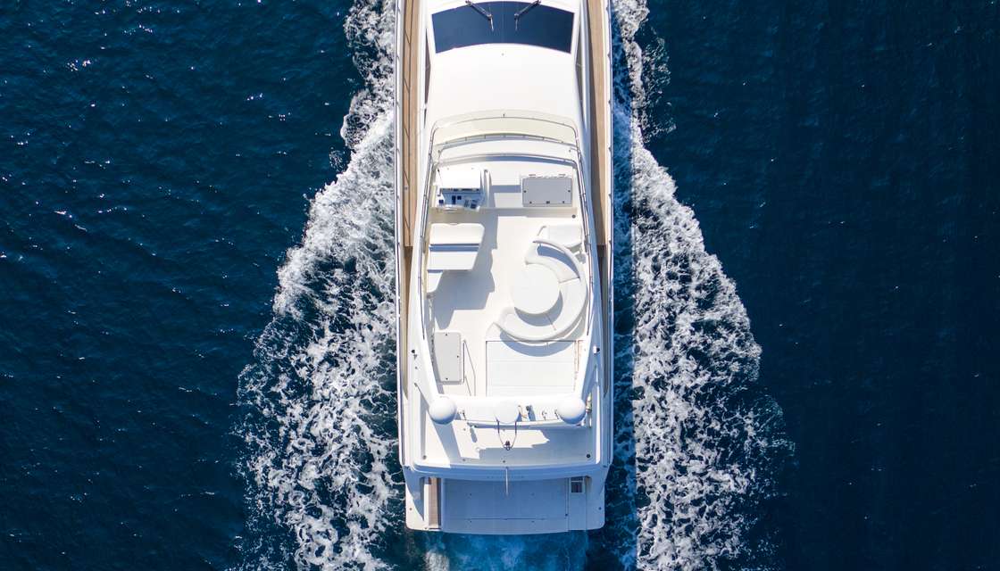 Ferretti 68