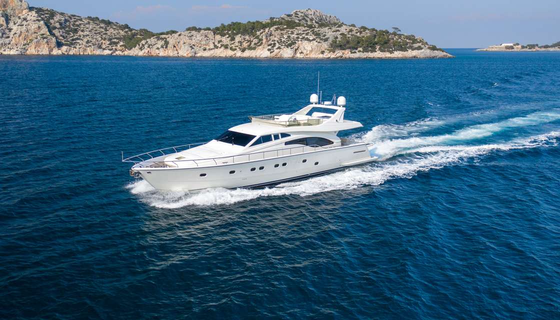 Ferretti 68