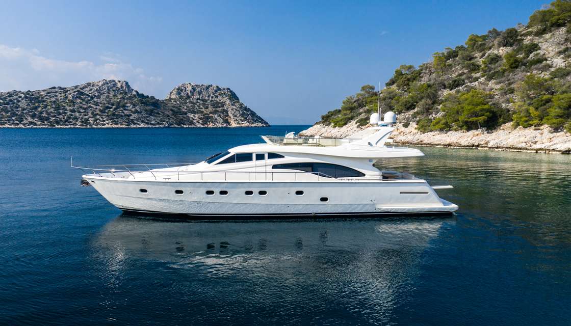 Ferretti 68