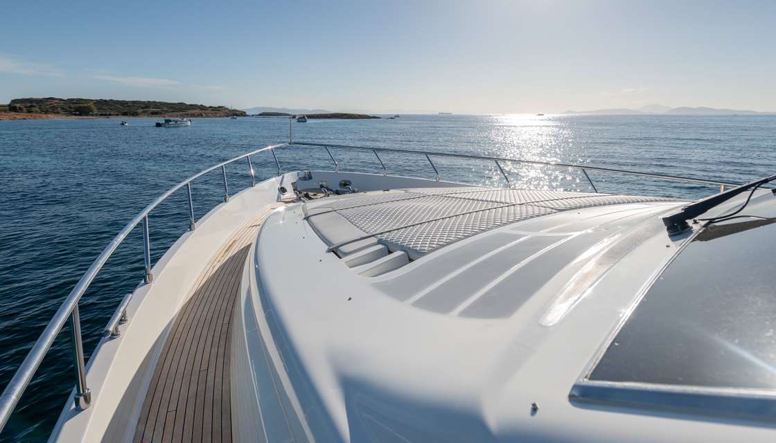 Ferretti 68