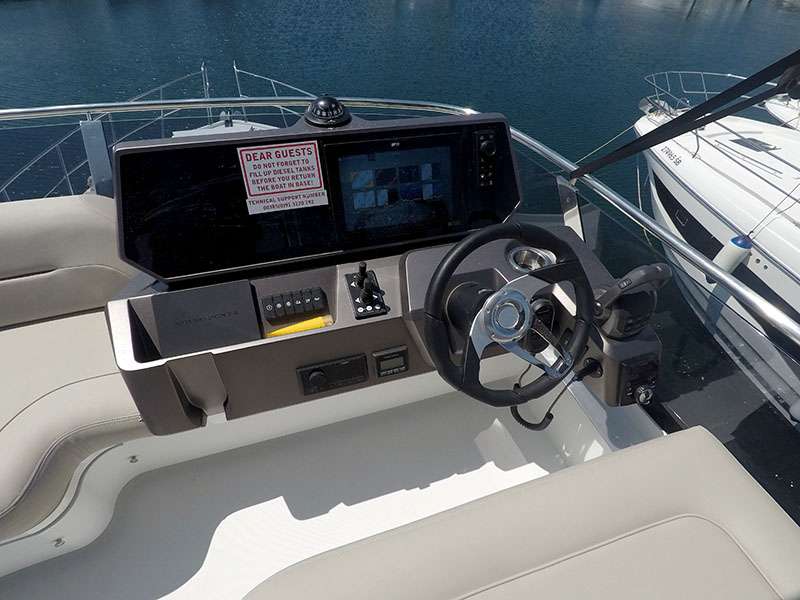 Galeon 480 Fly