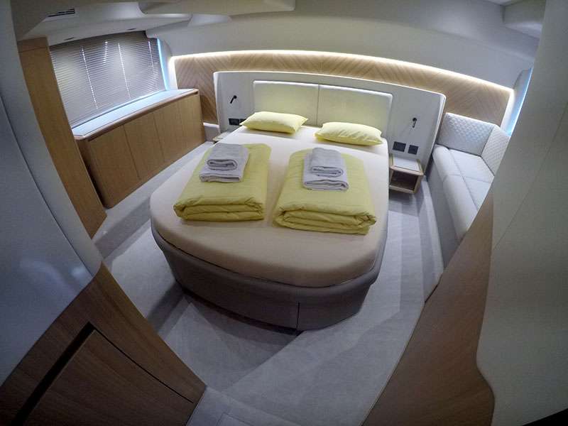 Galeon 480 Fly