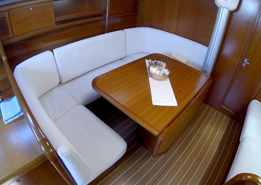 Grand Soleil 45