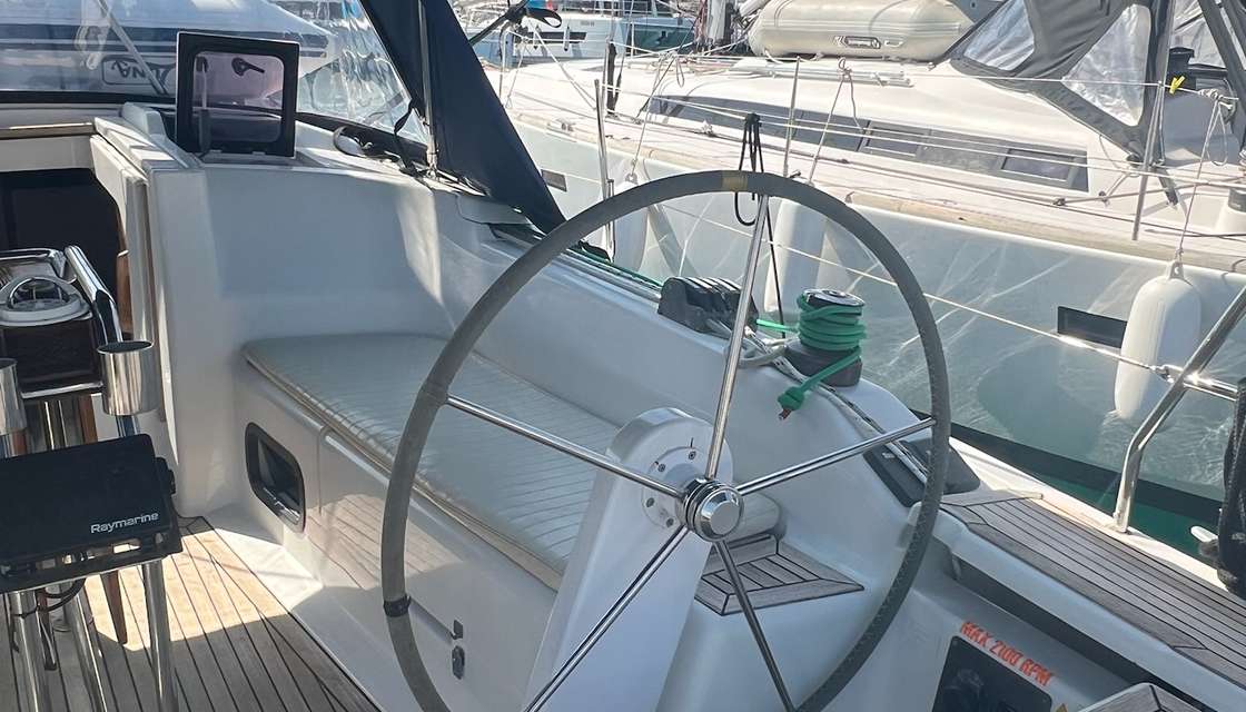 Hanse 345