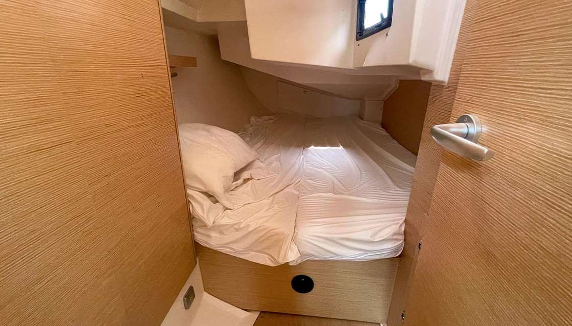 Hanse 348