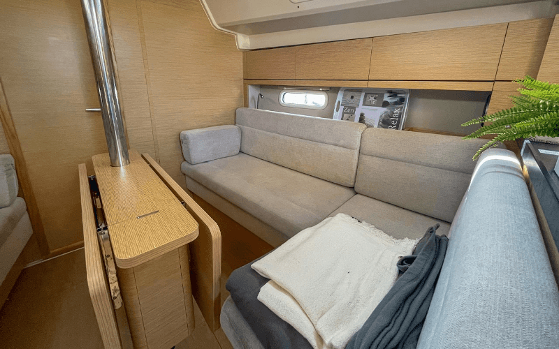 Hanse 348