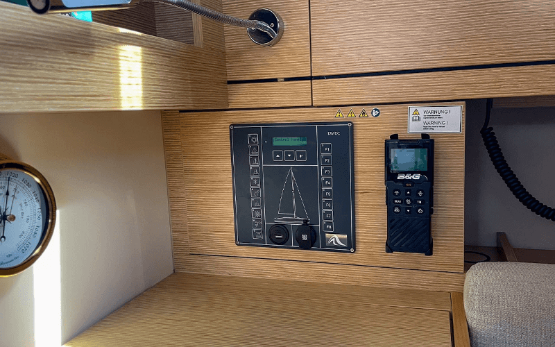 Hanse 348