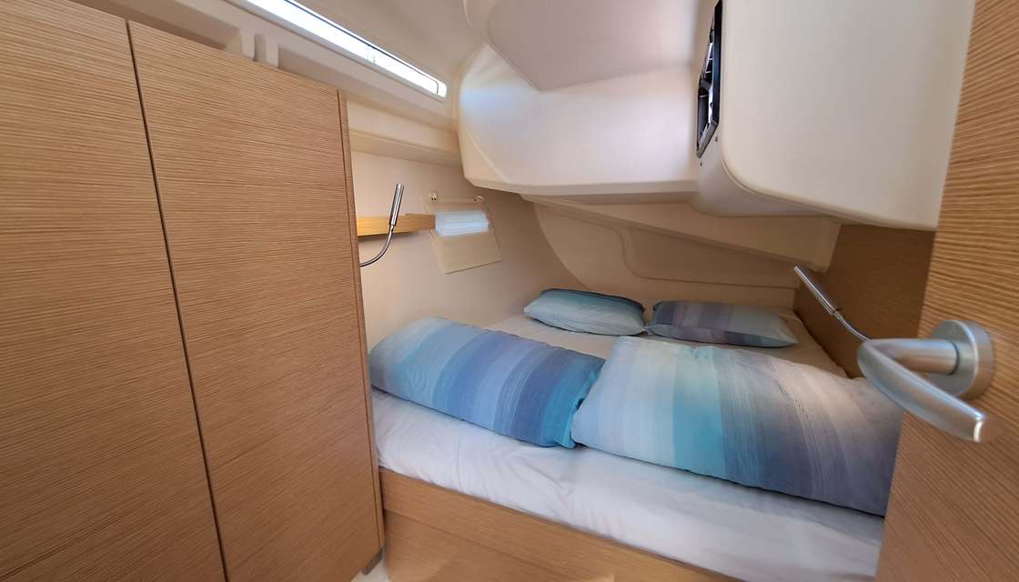Hanse 388