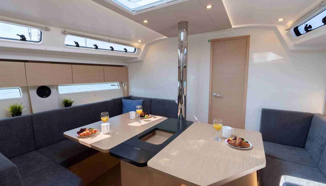 Hanse 410