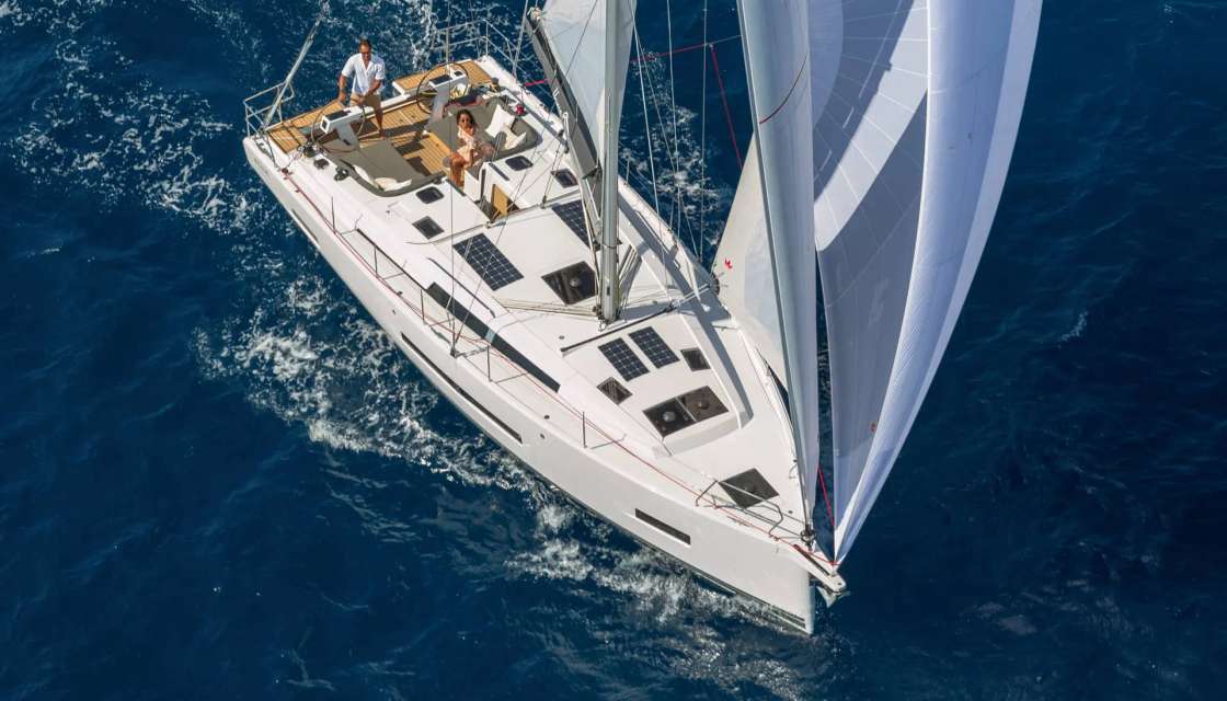 Hanse 410