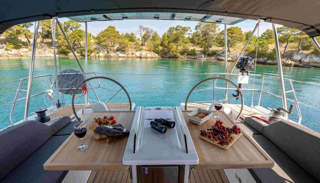 Hanse 410