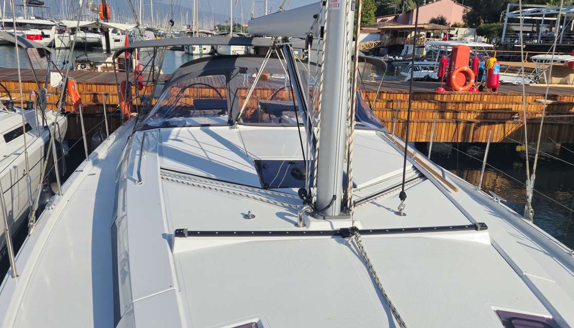 Hanse 410