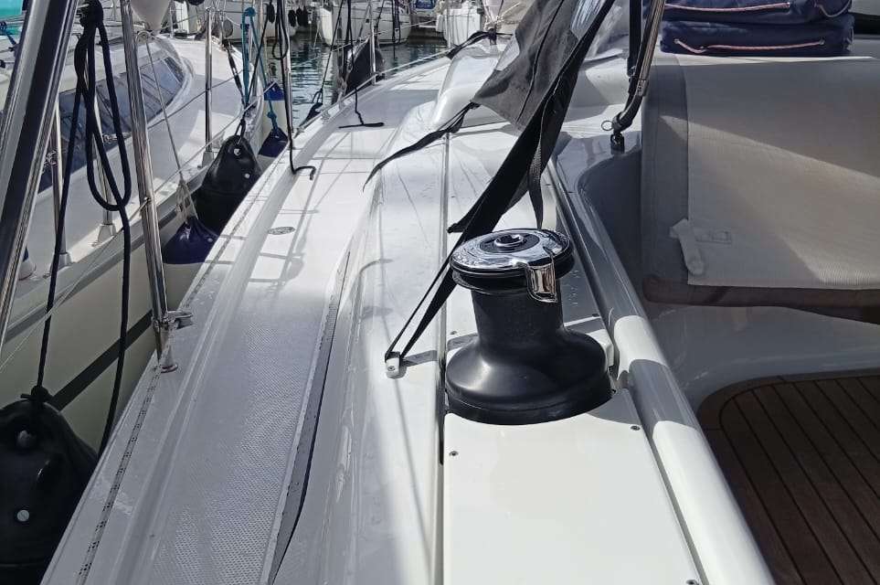 Hanse 418