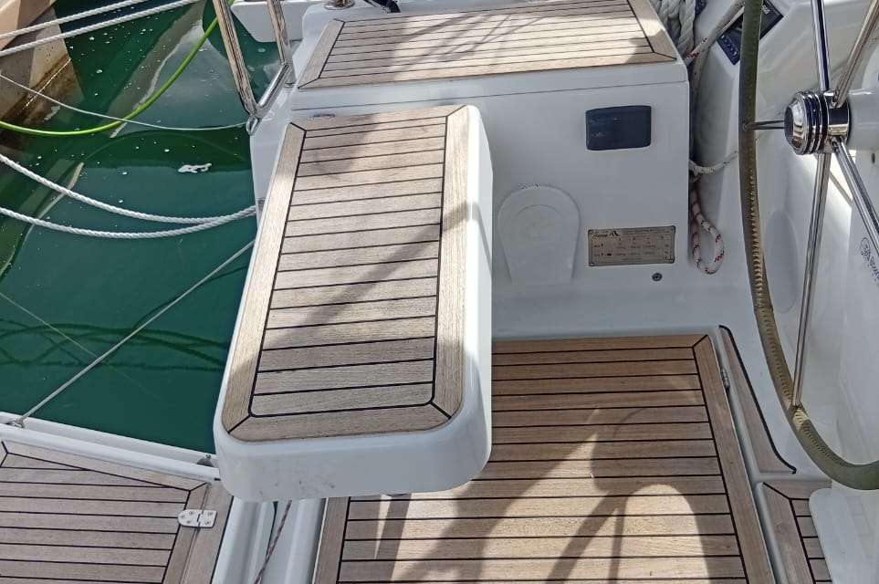 Hanse 418
