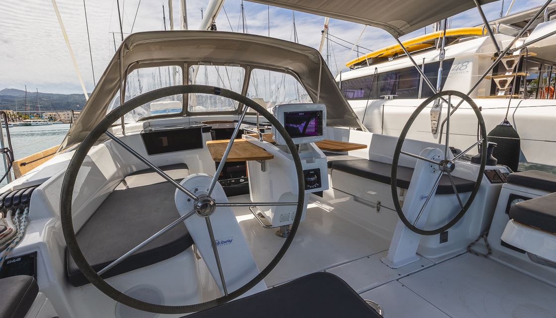 Hanse 418