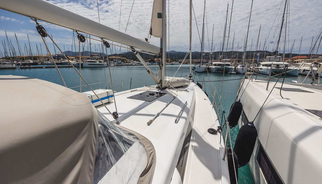 Hanse 418