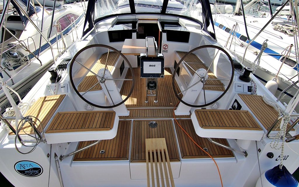 Hanse 418