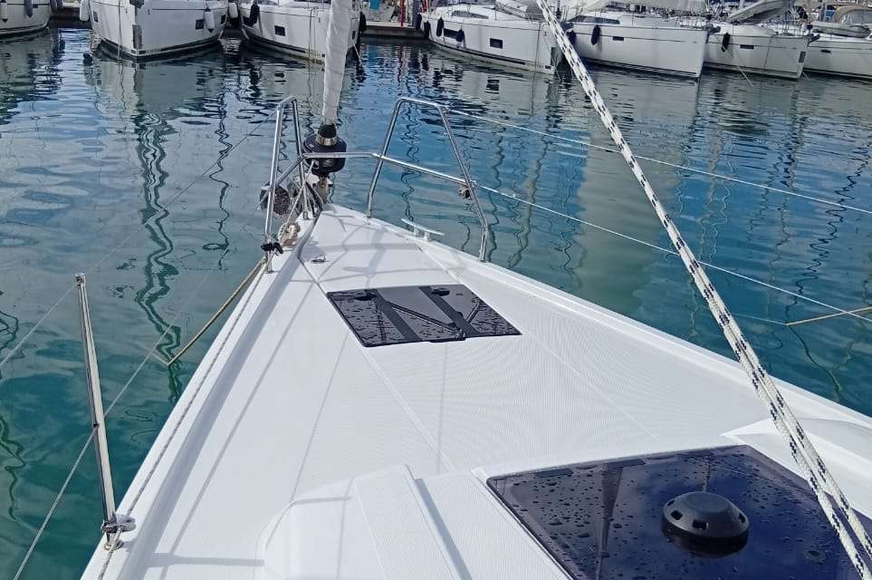 Hanse 418