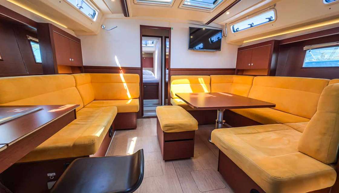 Hanse 455