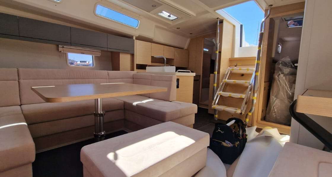 Hanse 458