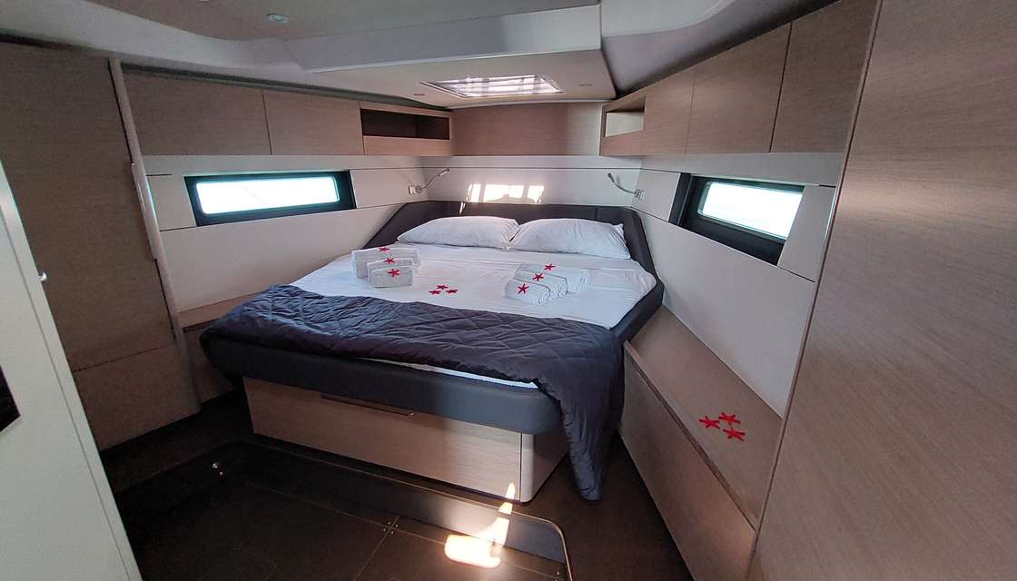 Hanse 460